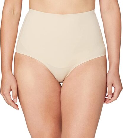Pour Moi Definitions Shaping Control Brief