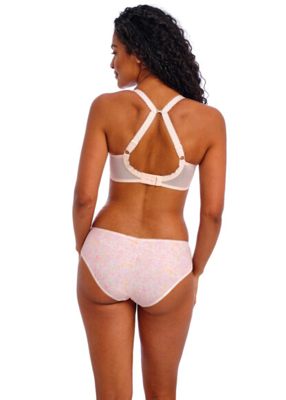 Freya Daydreaming Brief - Image 10