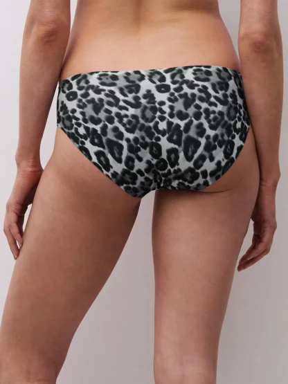 Chantelle Soft Stretch Bikini Shorty - Image 10